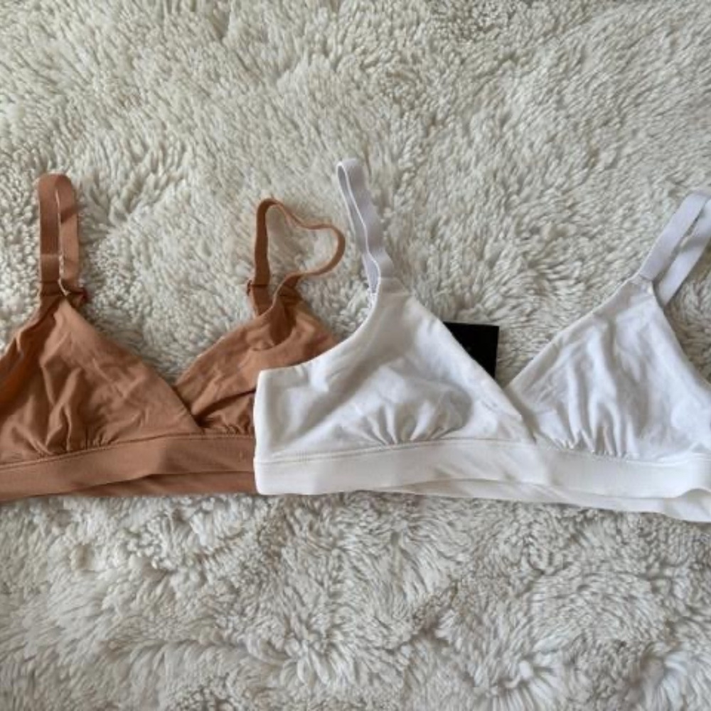 2 Tween Art Class Bras Size Small NWT